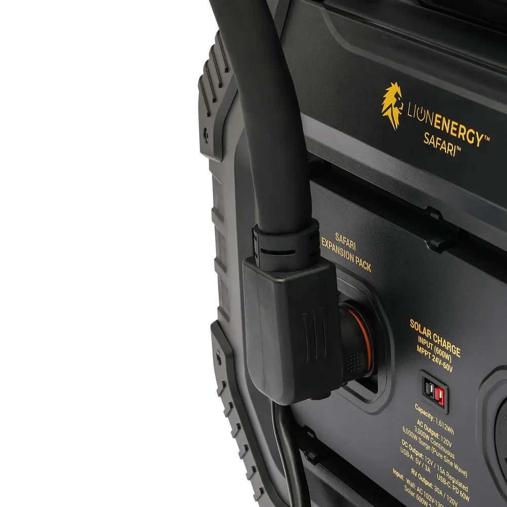 Lion Energy Safari expansion pack connection cable detail