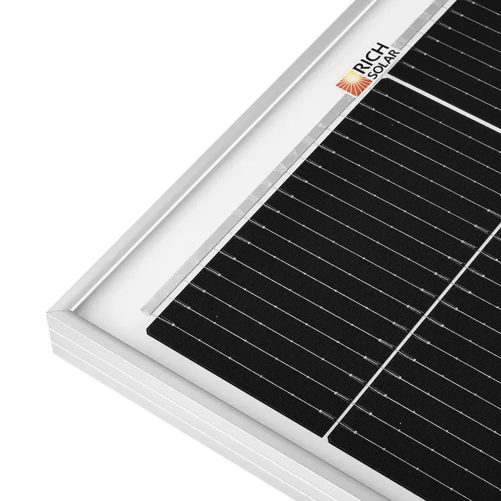 Corner detail of the silver anodized aluminum frame featuring the orange Rich Solar brand logo.